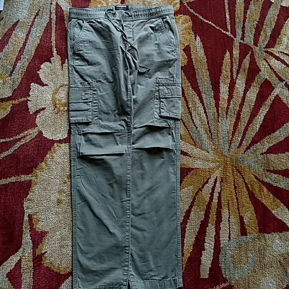 Pants - Picture 4 of 4